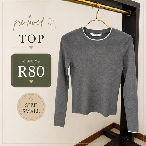 Pre-loved Grey Knit Top, Size S